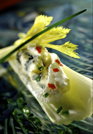 Bleekselderij  met mascarpone en blauwaderkaas