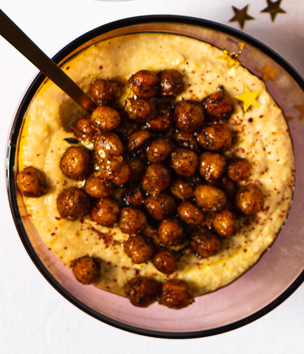 Hummus met knapperige kikkererwten 
