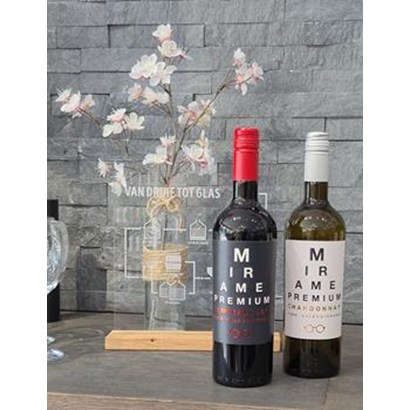 Bomba / Mira Me Bomba / Mira Me Tempranillo