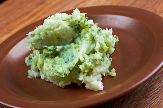 Stamppot spitskool met brie